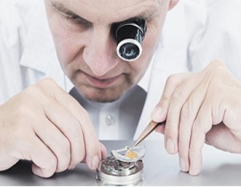 无锡劳力士手表有水气了